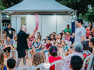 Desorganizado, Festival América do Sul Pantanal humilha artistas de MS