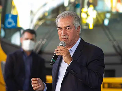 No dia Dia Mundial do Teatro e Nacional do Circo artistas denunciam descaso e mentiras do Governo de MS