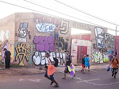 <strong>Coletivo de grafiteiros promove encontro para divulgar a arte de rua em Campo Grande</strong>