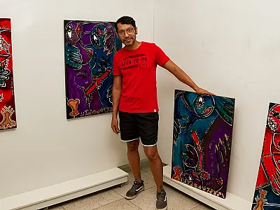 Premiado, Anderson Bosh realiza exposição censurada há 27 anos na Capital