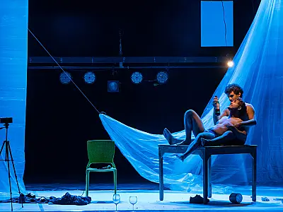 Apresentação do espetáculo teatral 'Seco' em Campo Grande