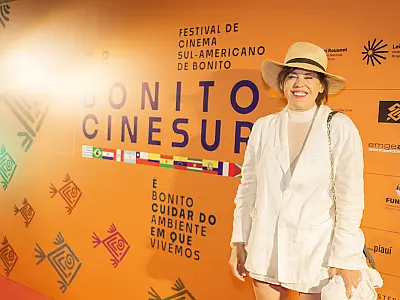 "Falar da questão ambiental é urgente, pra mim é o que interessa", diz Bárbara Paz