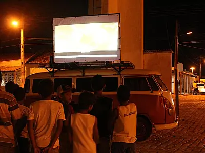 Cophasul, Vila Nasser, Jardim Seminário e São Caetano recebem cinema infantil de graça