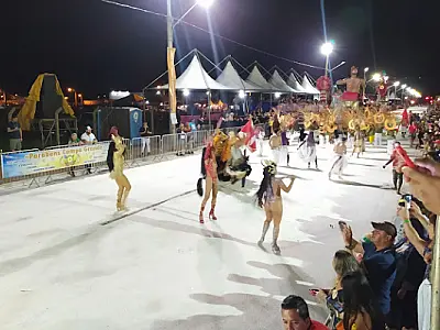 Sectur abre 'inscrição informal' para barracas de 'comida e bebida' do Carnaval