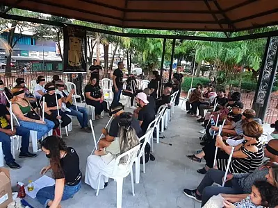 Premiado espetáculo com elenco cego terá 3 sessões no Bioparque Pantanal