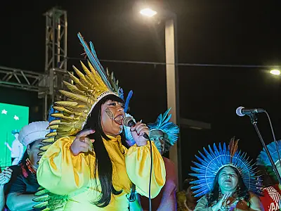 "Nossa voz é a prova de bala", diz Célia Xakriabá em MS (vídeo)
