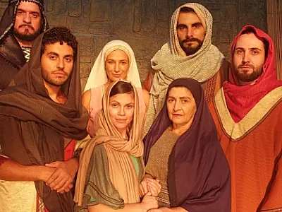 Espetáculo 'Abigail, Paulo e Estevão' chega ao Teatro Goiânia