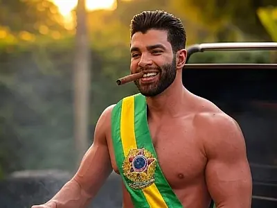 Cantor Gusttavo Lima anuncia candidatura para presidência do Brasil