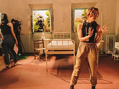 Ligia Prieto: desafios e bastidores da série 'Entre Longes' em estreia na TV Brasil