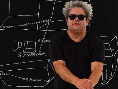 Exposição 'Ainda Assim Por Isso Mesmo' reúne artistas no Octo Marques