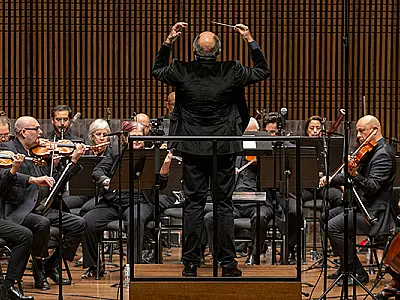 Brasil Jazz Sinfônica e convidados celebram nova MPB no Sesc