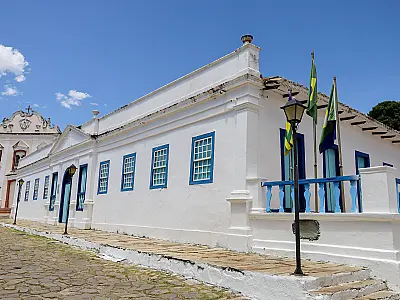 Goiás promove estreias no cinema, exposições e feira cultural