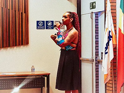 "A escola não é, e nunca foi um lugar seguro para nós travestis", diz Afro Queer