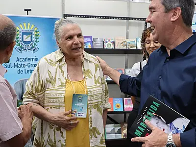 Na 1ª Bienal, autora anuncia livro sobre a matriarca cultural de MS