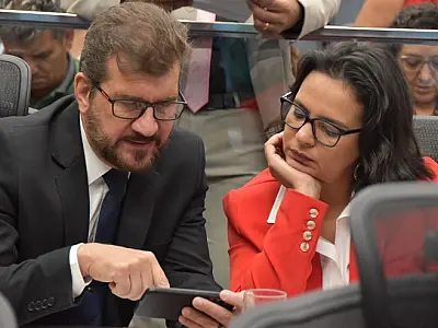 Artistas e políticos debatem repasse de R$ 52,657 milhões para a Cultura em MS