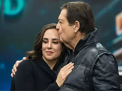 Cantora Lara, filha de Faustão, diz que ele está 'melhor a cada dia'