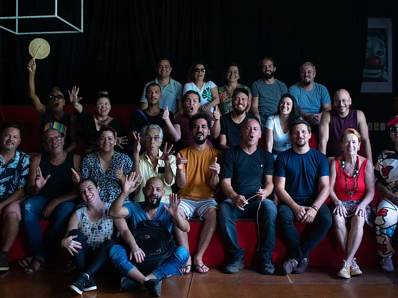 Fechando o Seminário, Teatro e Circo recebem elogios e reforçam cobranças