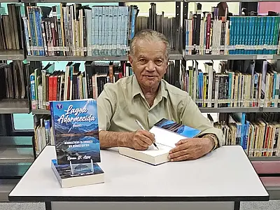 ​Autor lança 1º livro aos 83 anos: "Ainda tenho muitos sonhos e planos"