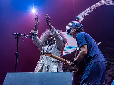 Zeca Baleiro e Chico César realizam o show 'Ao Arrepio da Lei' em MS