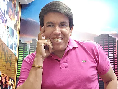 Apresentador de TV em MS, Anderson Barão morre aos 42 anos