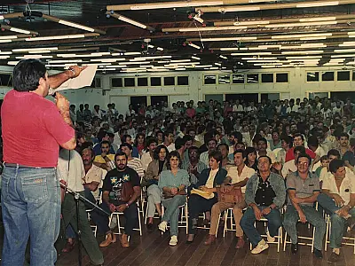 ​Lançamento: ​l​ivro sobre a história da luta dos eletricitários de MS