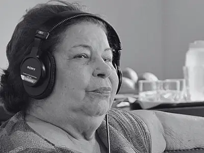 Nana Caymmi morreu enquanto filme sobre seu pai era exibido na TV