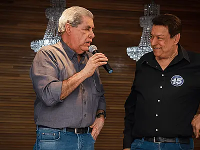 Puccinelli promete “FIC dobrado” em palanque com Américo Calheiros