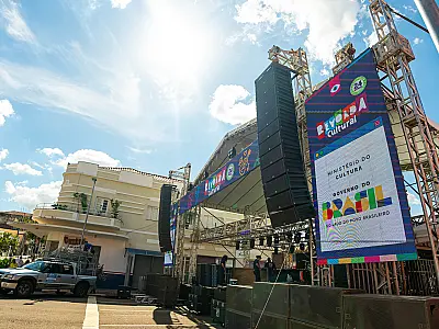 Começa a Revoada Cultural: 27h de ocupação do Centro com arte